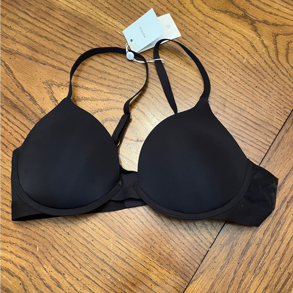 NWOT Pepper Lift Up Black Bra with Adjustable Straps, size 42A